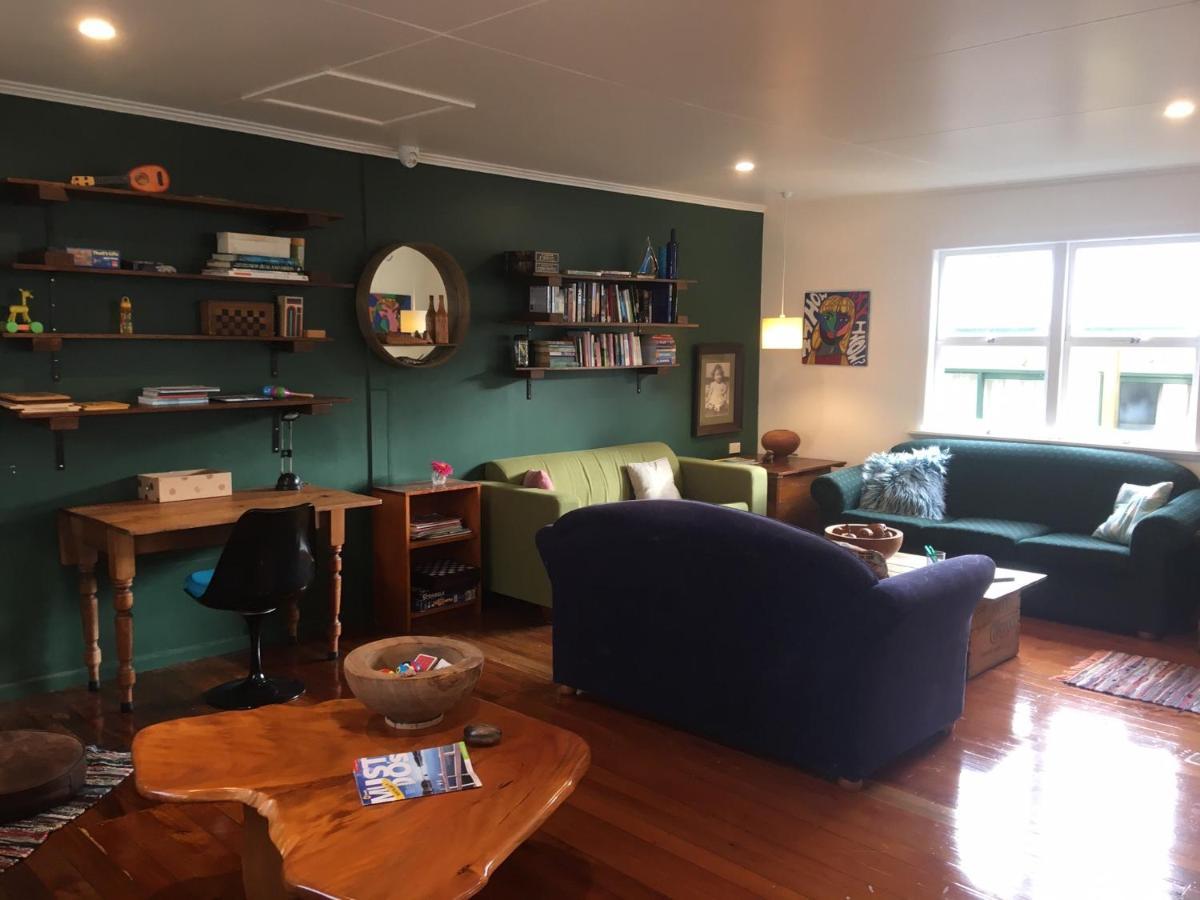 Pickled Parrot - Boutique Hostel Пайхия Екстериор снимка