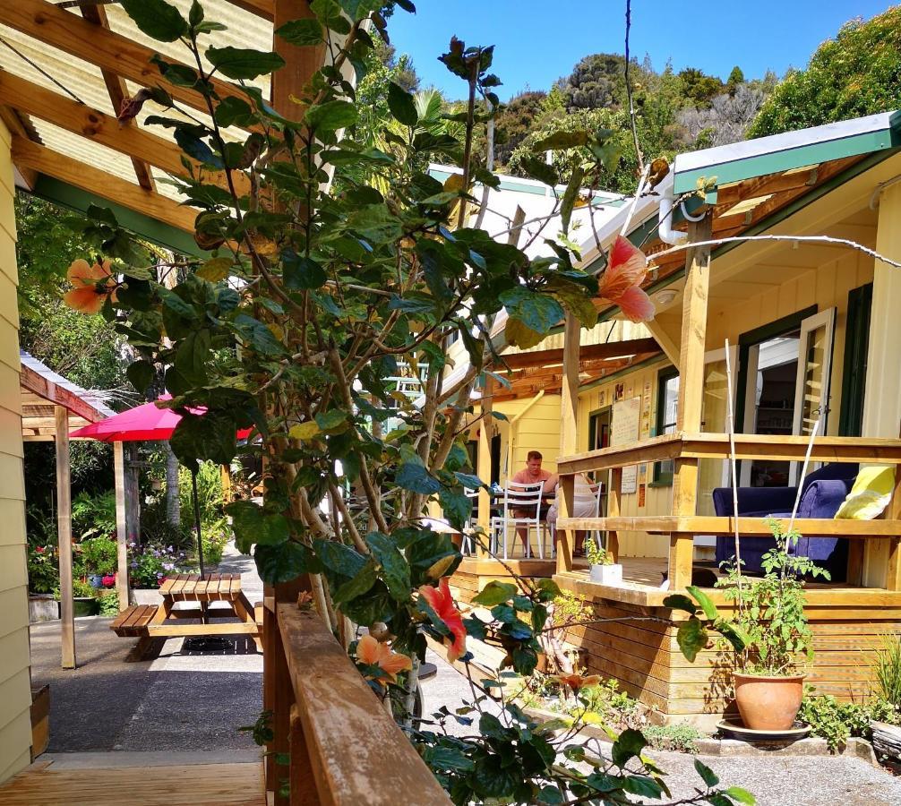 Pickled Parrot - Boutique Hostel Пайхия Екстериор снимка